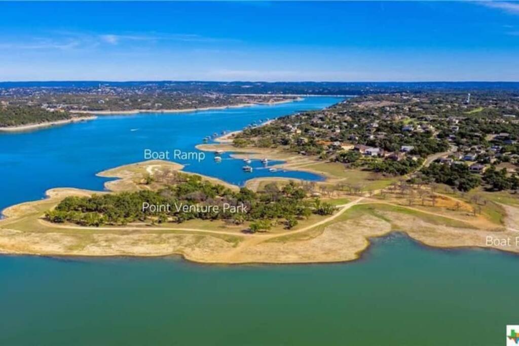 Lakeview Bungalow-Access To Lake, Pool, Gym, &Park Lago Vista المظهر الخارجي الصورة