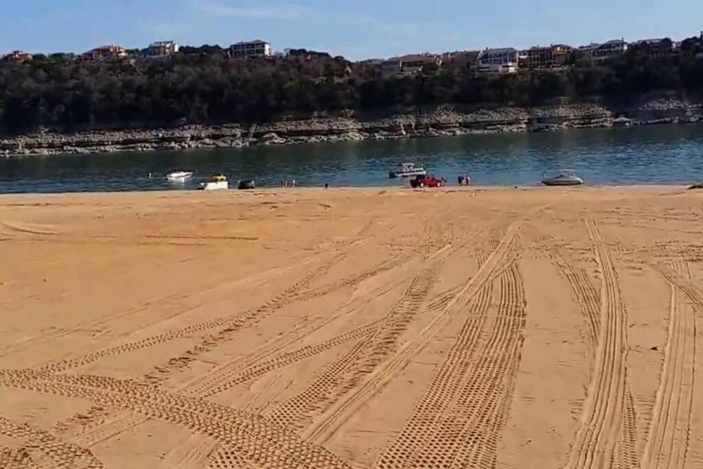 Lakeview Bungalow-Access To Lake, Pool, Gym, &Park Lago Vista المظهر الخارجي الصورة